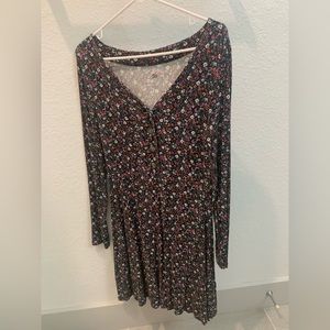 Longsleeve Black Floral Print Dress